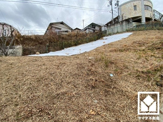 西宮市甲陽園東山町の外観|様々な住まいのお悩みもご相談ください。