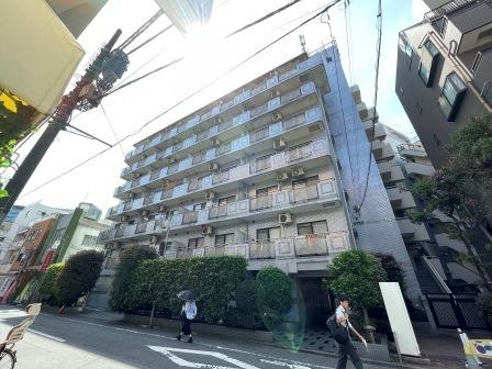 マンション白陽の外観