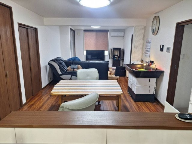 和歌山市古屋　平屋建住宅の居間・リビング