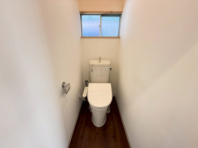 富岡町貸家のトイレ