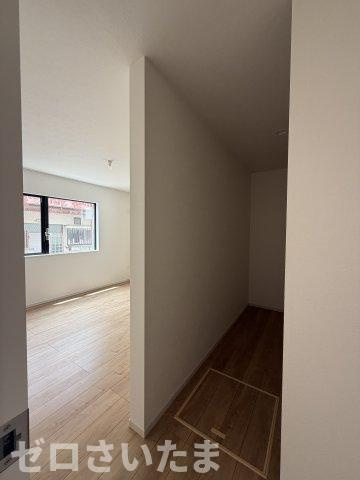 《仲介手数料無料》西東京市田無町１丁目4-3新築一戸建てケイアイグレイスの玄関