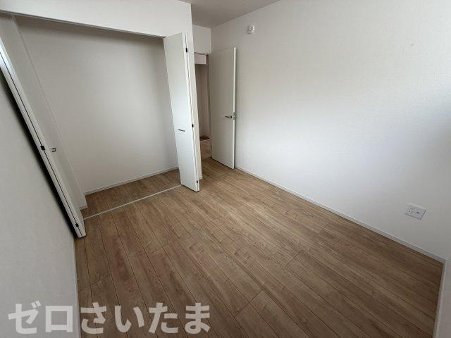 《仲介手数料無料》西東京市田無町１丁目4-3新築一戸建てケイアイグレイスの洋室