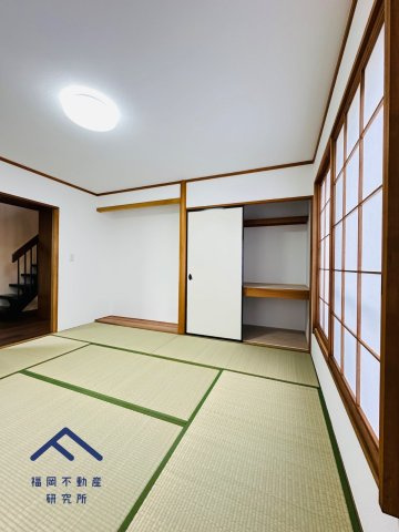 筑紫野市筑紫駅前通２丁目　戸建ての和室