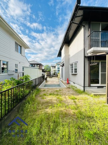 筑紫野市筑紫駅前通２丁目　戸建ての庭