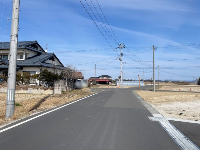 新築戸建・新築建売　郡山市東原1期　富田東小・富田中の前面道路含む現地写真