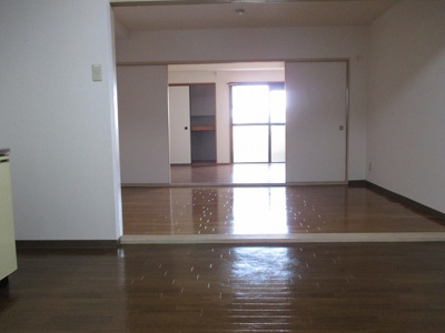 【居間・リビング】 | 豊里グランドハイツ | 開放感のあるキレイなお部屋です