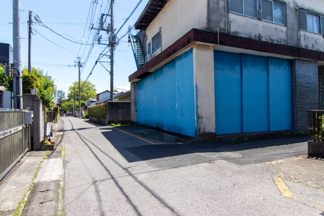 【前面道路含む現地写真】の画像