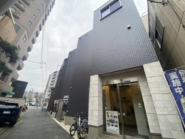 本駒込KOUZのエントランス