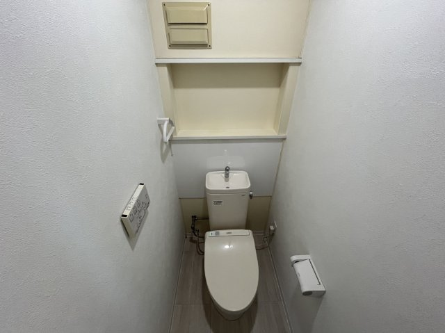 上田東町住宅2号棟のトイレ