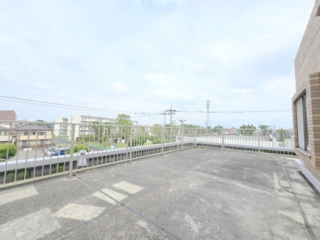 ライオンズマンション河辺シティ３LDKのバルコニー