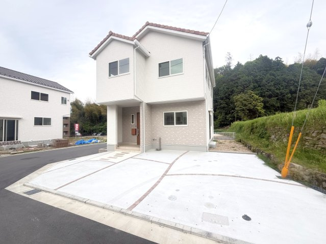 広島市安佐南区高取南１丁目の新築一戸建