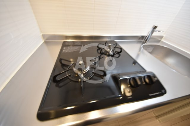 S-RESIDENCE西長堀のキッチン|S-RESIDENCE西長堀　コンロ