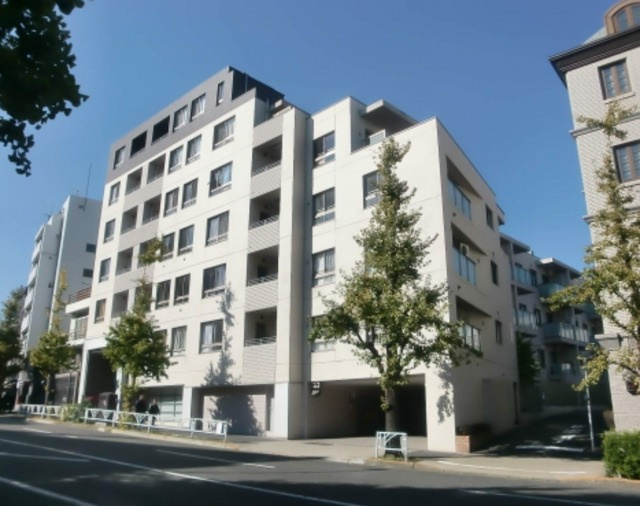 渋谷区千駄ヶ谷３丁目の賃貸マンション