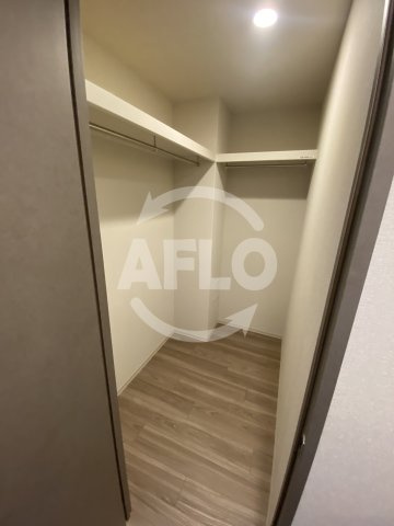 アーバネックス谷町六丁目の収納|アーバネックス谷町六丁目　ウォークインクローゼット