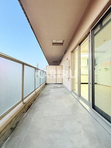 パティオ京橋のバルコニー