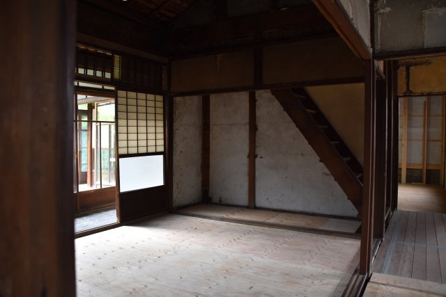 下鴨神社近く 庭に抱かれる、ゆとりの邸宅の内装