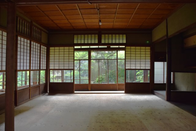 下鴨神社近く 庭に抱かれる、ゆとりの邸宅の内装