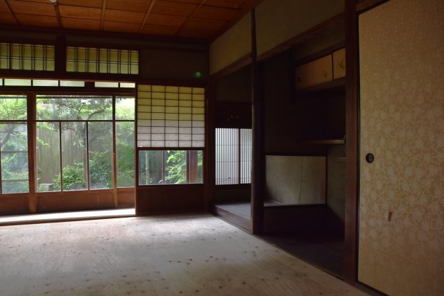 下鴨神社近く 庭に抱かれる、ゆとりの邸宅の内装
