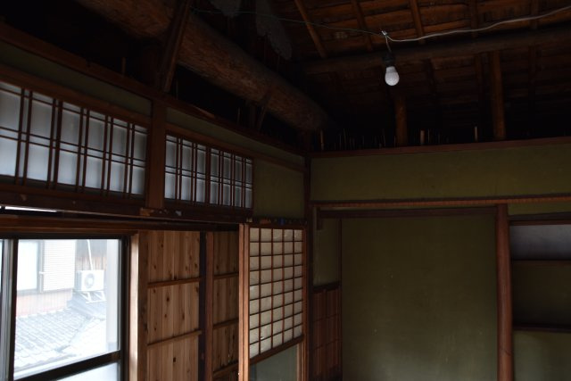 下鴨神社近く 庭に抱かれる、ゆとりの邸宅の内装