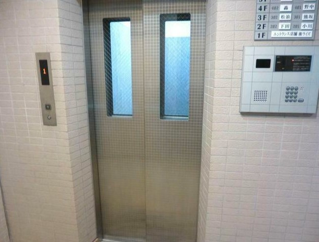 ヴィラ　エテールナのその他共用部分|エレベーター