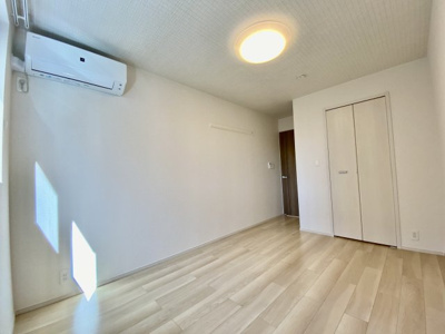 【洋室】 | ベルシャイン　紀三井寺　Ⅱ