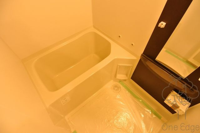 セレニテ梅田ESTの浴室
