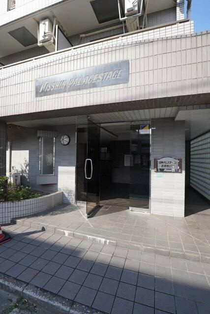 日神パレステージ武蔵関公園のエントランス|建物の内部です