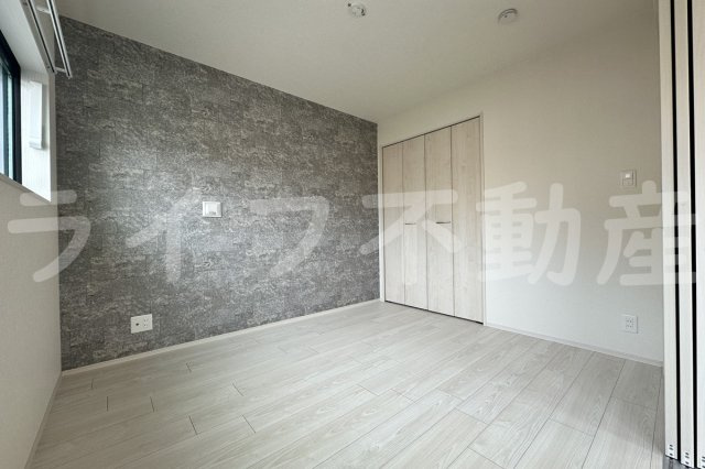 ハーモニーテラス小路東Ⅶの内装|明るい室内です