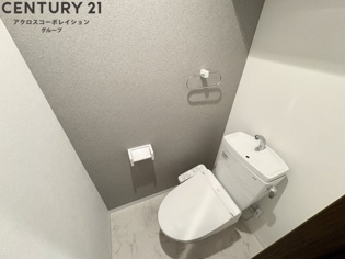 ゆったり落ち着けるトイレです