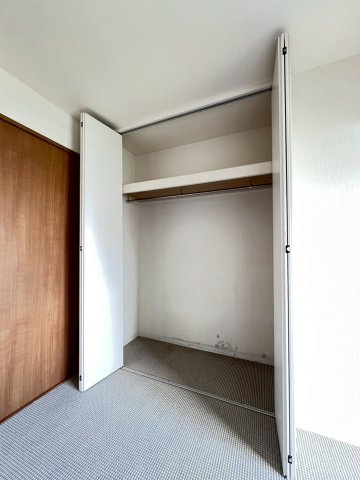 阪急南茨木ハイタウン東奈良高層住宅C棟の収納