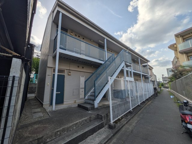 杉並区下井草１丁目のアパート