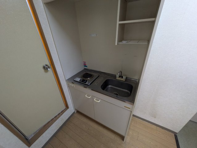 杉並区下井草１丁目のアパートのキッチン