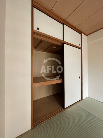 ベルメゾン堺の収納|ベルメゾン堺　押入れ