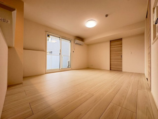 【居間・リビング】 | D-residence荘園B