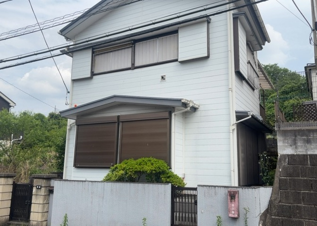 【外観】 | 物件の詳細については、現地を見てわかること以外に、役所や法務局などで調べないとわからないことがあります。そのため、現地に行く場合は、もしこの物件を買ったらどのような生活ができるかをイメージしましょう。