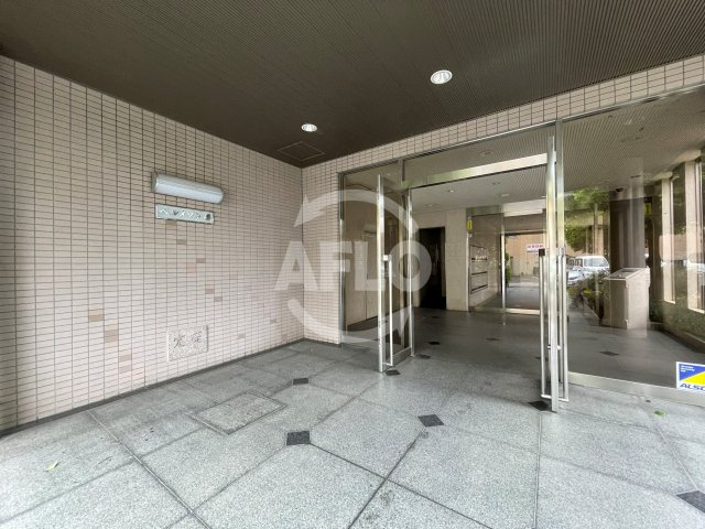 ベルメゾン堺のエントランス|ベルメゾン堺　エントランス