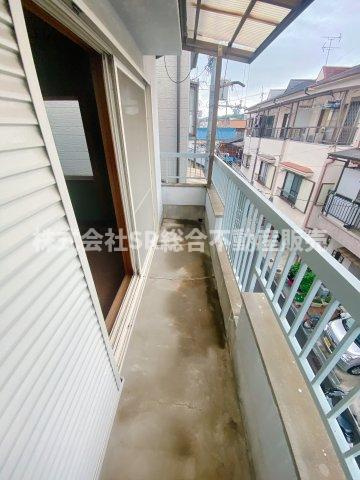 額田町中古戸建のバルコニー|陽当たり良好のバルコニーで洗濯物が乾きやすいです！