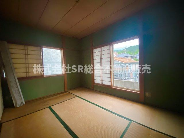 額田町中古戸建の寝室|寝る時は布団派の方にはピッタリのお部屋です！