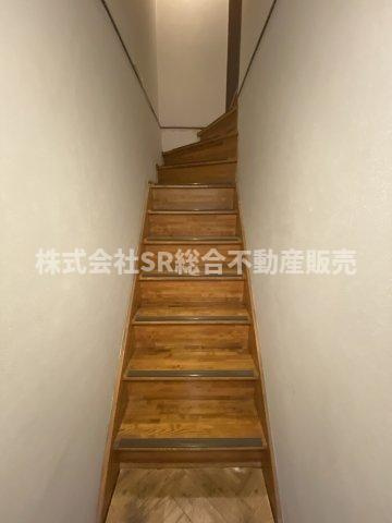 額田町中古戸建の内装|当日予約も大歓迎です！土日祝、雨の日やお子様連れのお客様の送迎も可能ですのでお気になさらずお問合せ下さい。お仕事終わりのお時間にも柔軟に対応致しますのでお気軽にお申し付け下さいませ。
