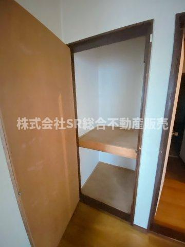 額田町中古戸建の収納|便利な収納スペースです