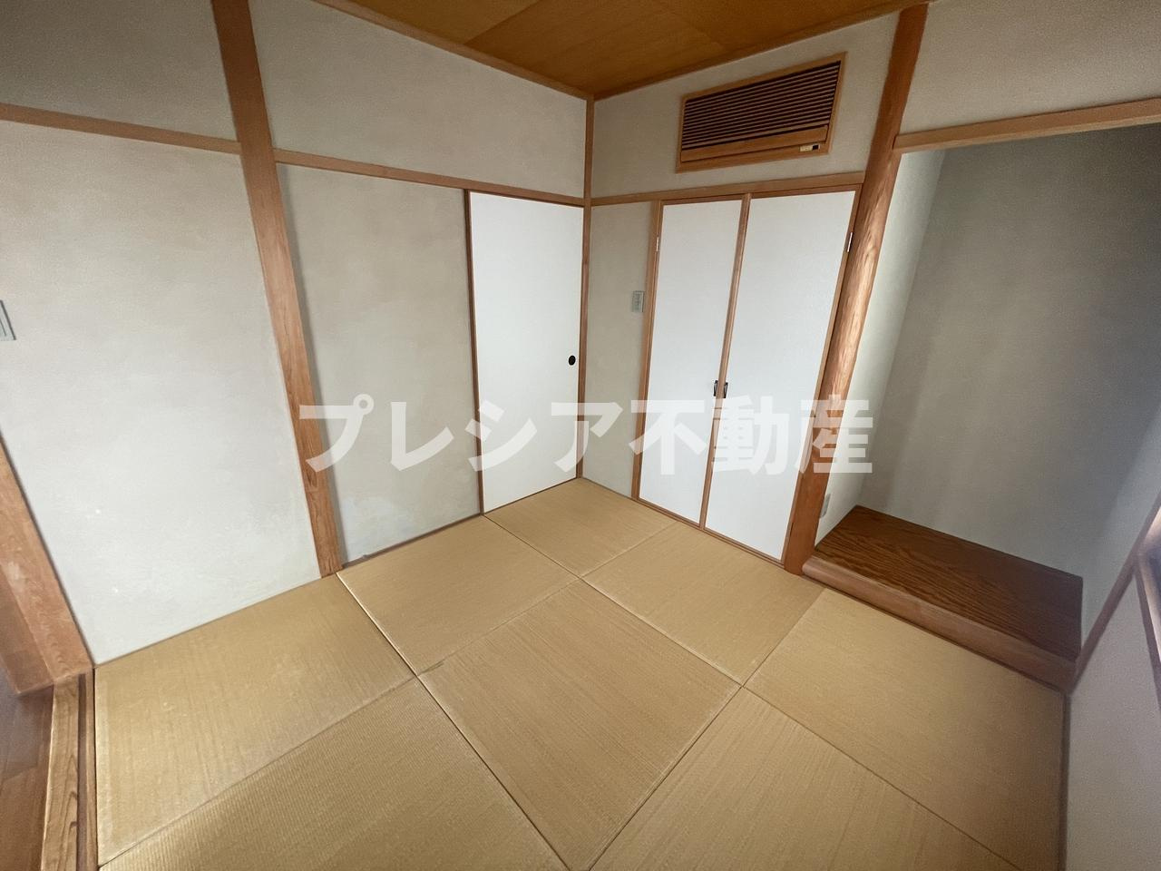 木津山町戸建の和室