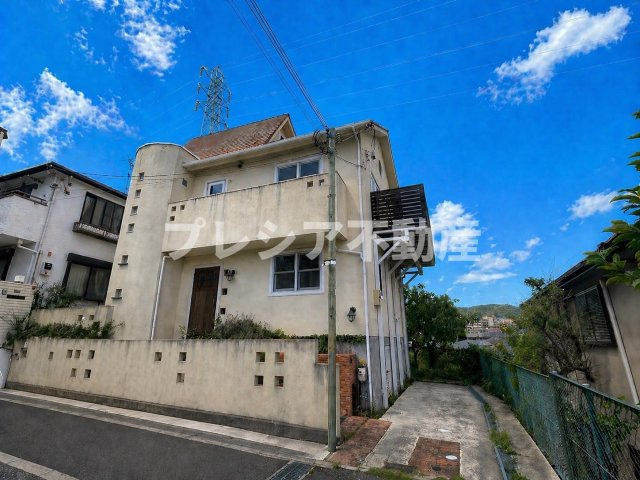 木津山町戸建