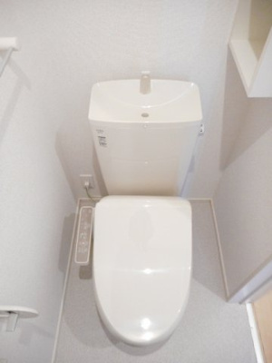 【トイレ】 | ノーブルエイチⅡ | 落ち着いたトイレです