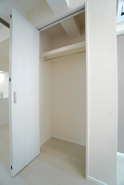 ロスアルコス千駄木の収納|※写真は同タイプ住戸です。