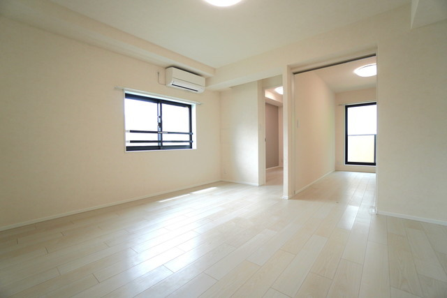 ロスアルコス千駄木の居間・リビング|※写真は同タイプ住戸です。