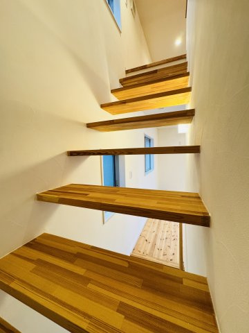 NATURAL SHONAN HOUSE — 松が丘で叶える、素材のある暮らしのその他