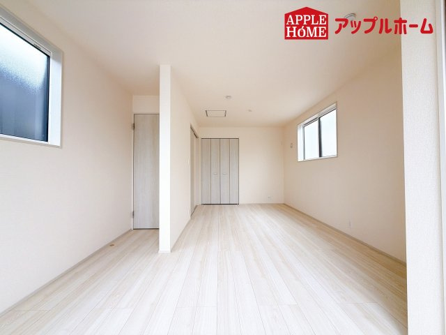 [新築住宅] さいたま市南区白幡6丁目 全3棟の洋室|居室は全室収納あり！たっぷりある収納活用でお部屋もキレイを保てます♪
