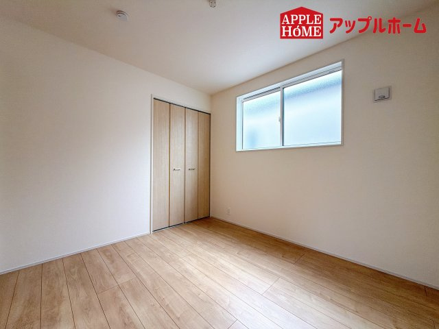 [新築住宅] さいたま市南区白幡6丁目 全3棟の洋室|居室は全室収納あり！たっぷりある収納活用でお部屋もキレイを保てます♪