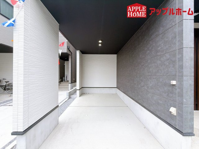 [新築住宅] さいたま市南区根岸 6期 全3棟の駐車場|資料請求、お電話でのお問合せ、いつでも丁寧に対応させていただきます！不動産業界のプロフェッショナルが集う弊社にぜひ一度ご相談ください！