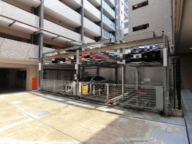 四条烏丸クロスマークの駐車場